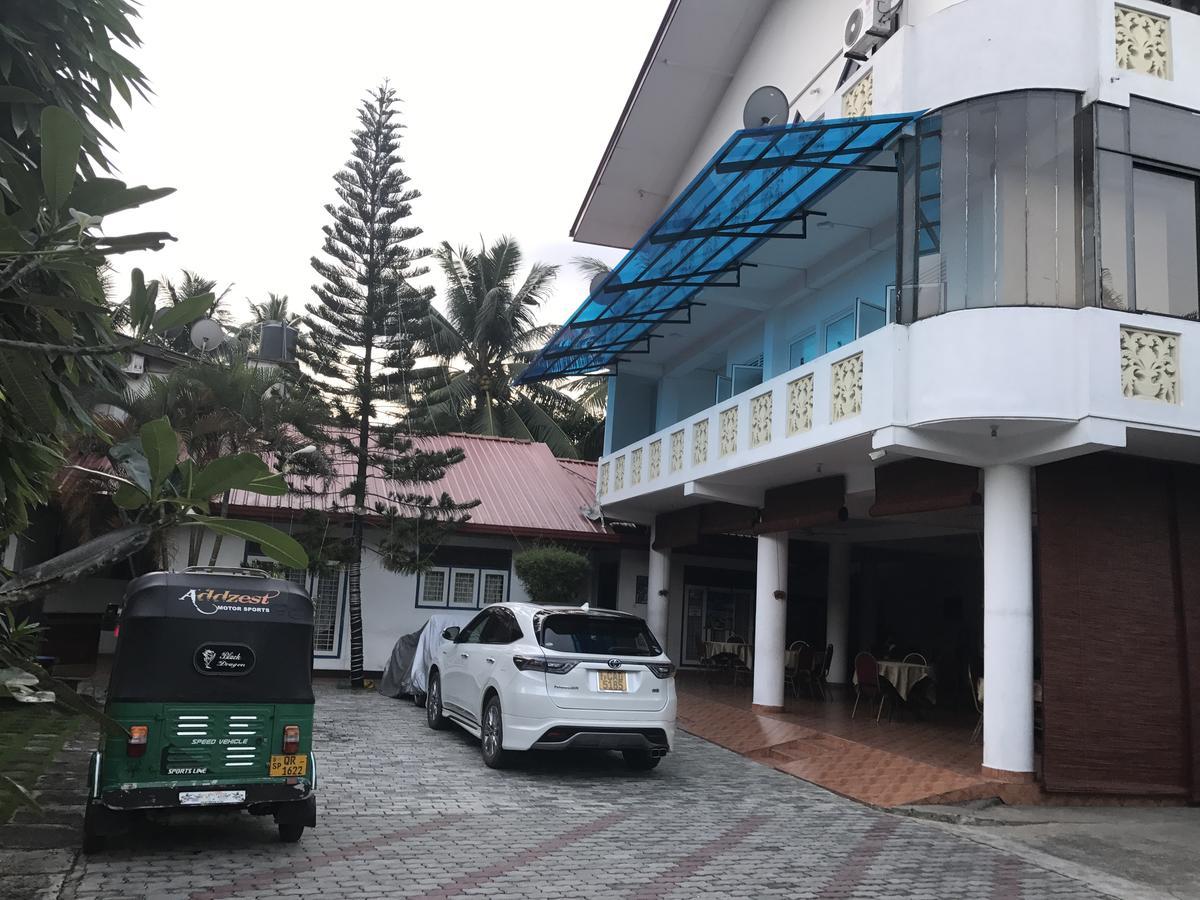Crescent Resort كالي المظهر الخارجي الصورة