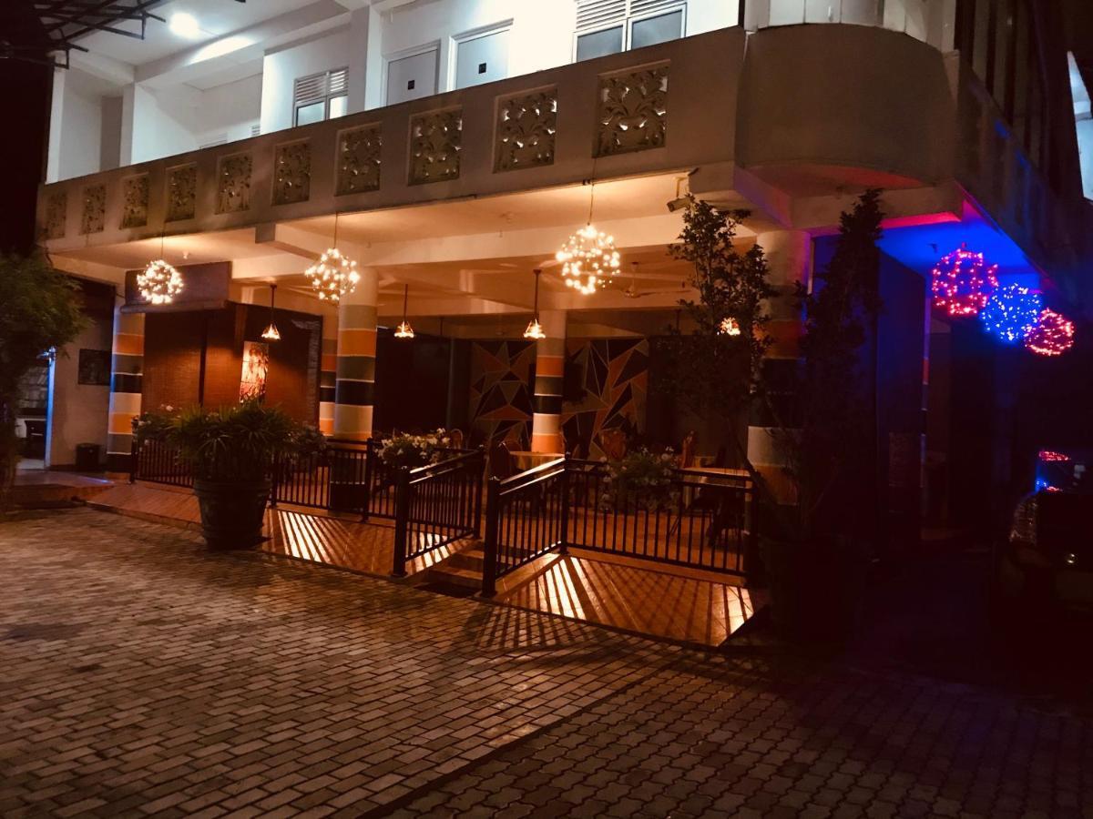 Crescent Resort كالي المظهر الخارجي الصورة